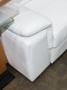 NATUZZI&nbsp;Italian white leather settee with return and adjustable headrests, 87cm high, 278cm across the arms, 170cm deep with return - 9