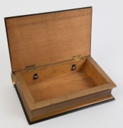 An Australian book box, Queensland timbers and origin, early 20th century, 24cm high - 3