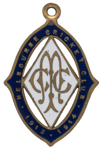 MELBOURNE CRICKET CLUB, 1913-14 membership badge, made by Stokes, No.2315. EF condition.