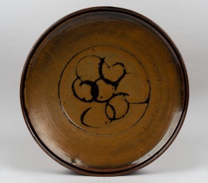 HAROLD HUGHAN Australian studio pottery charger, signed "Hughan", with Glen Iris impressed monogram stamp,  ​​​​​​​47.5cm diameter