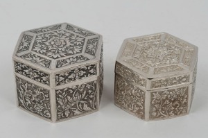 Two hexagonal Indian silver boxes, the larger 8.5cm wide, 260 grams total 