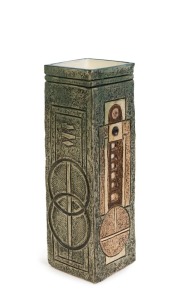 TROIKA vintage English art pottery square form vase, circa 1970, signed "TROIKA, CORNWALL, A.B.", 22cm high