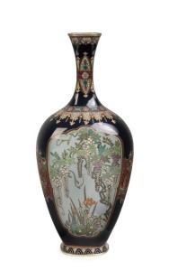 A fine antique Japanese silver and gold wire work cloisonne vase with floral motif, possibly the work of Namikawa Yasuyuki, Meiji period, 19th/20th century, 15cm high