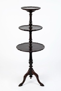 An antique English three-tier mahogany dumb waiter in the Georgian style, circa 1910, 108cm high, 40cm wide