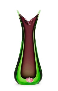 Murano green and red sommerso glass beak vase, circa 1950s, with original foil label "Genuine Venetian Glass, Made In Murano, Italy", ​​​​​​​30cm high