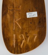 HANS KNORR (1915-1088), Virgin Mother and Child, carved kauri pine panel, ​​​​​​​signed "H.K. 1977", 48 x 21.5cm - 2