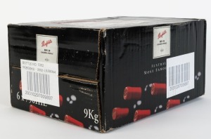 2002 PENFOLDS Bin 28, Kalimna Shiraz, Barossa Valley, South Australia, (6 bottles) in original Penfolds box