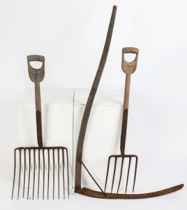 An antique potato fork together with garden fork and sythe,19th century (3 items), the sythe 155cm long