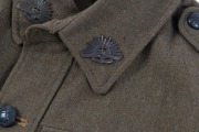 WW2-era 10th LIGHT HORSE REGIMENT Australian Army wool uniform service jacket; with brass buttons, rising sun collar & Australia title badges. Cotton-type 10th Light Horse colour patches to both upper arms, each with sewn in "A". 1941 dated and manufactur - 5