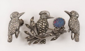 A sterling silver and marcasite kookaburra brooch set with an opal; together with a pair of sterling silver and marcasite kookaburra earrings,  the brooch 3cm wide