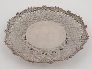 A Chinese export silver tazza&nbsp;with pierced floral work border, 19th/20th century 3cm high, 23cm wide, 254 grams - 2