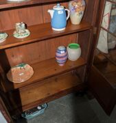 An antique Colonial Australian cedar two door bookcase on turned legs, Tasmanian origin, 19th century, ​​​​​​​174cm high, 101cm wide, 33cm deep - 4