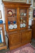 An antique Australian cedar bookcase, Tasmanian origin, 19th century, ​​​​​​​190cm high, 130cm wide, 59cm deep - 2