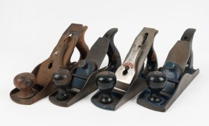 Assortment of hand planes including, Sargent V.B.M. with grooved sole, (2) Carter C10 made in Australia, and a boxed Carter No.4, (4 items), the largest 25cm long.