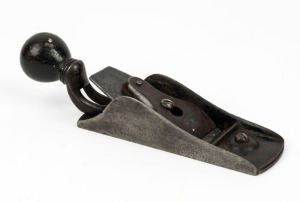 Stanley No.9 ¾ tail handle plane type one- 1002100 (1871- 1876) with ebonized polished handle, 21cm long.