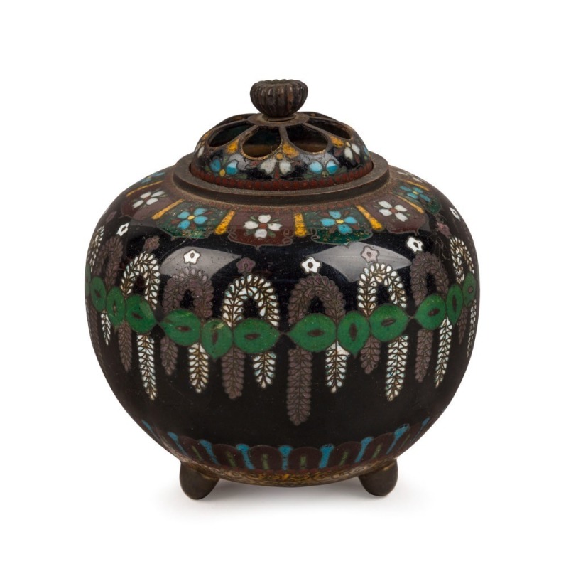 An antique Japanese cloisonne censer, Meiji period, 19th century, ​​​​​​​10cm high