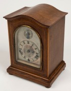 An antique German spring driven table clock in oak case, 8 day three train movement with quarter chiming on a nest of four coiled gongs, circa 1900, 23cm high - 3