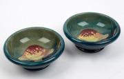 MOORCROFT "Claremont" pattern pair of English pottery bowls, impressed "Moorcroft, England", ​​​​​​​4cm high, 11.5cm diameter - 2