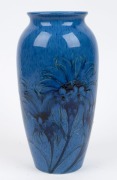 MOORCROFT&nbsp;"Cornflower" pattern English pottery vase on blue ground, impressed "Moorcroft, Made In England", 26cm high - 3