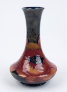 MOORCROFT&nbsp;"Poppy" pattern English pottery vase on blue ground, impressed "Moorcroft, Made In England", 16cm high - 2