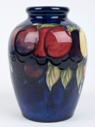 MOORCROFT "Wisteria" pattern English pottery vase on blue ground, impressed "Moorcroft, Made In England", 17.5cm high - 4