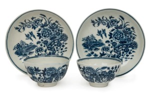 WORCESTER pair of antique English blue and white porcelain tea bowls and saucers, DR. WALL period, mid 18th century, (4 items), blue crescent marks, the saucers 12.5cm diameter