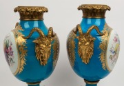 SEVRES fine pair of French antique porcelain mantle urns with gilt bronze mounts, adorned with ram's head handles, 19th century, 36cm high - 3