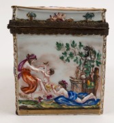 CAPODIMONTE antique Italian porcelain casket with gilt metal mounts, 19th century, 14cm high, 28cm wide, 13cm deep - 4