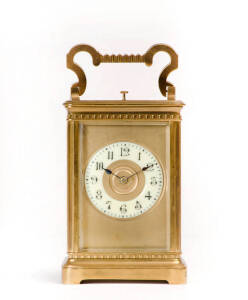 REPEATER: Carriage clock, French late 19th century in original leather case. 18cm