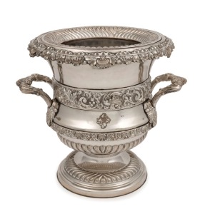 A superb Georgian Sheffield plate wine cooler champagne ice bucket, engraved with armorial crest, early 19th century, ​​​​​​​23cm high, 25cm wide