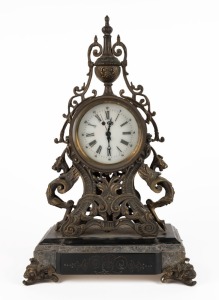 A reproduction mantle clock in the French style, late 20th century, 43cm high