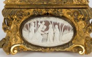 An antique Florentine ormolu casket adorned with five fine cameo shell vignettes, 19th century, ​​​​​​​11cm high, 16cm high, 12cm deep - 3