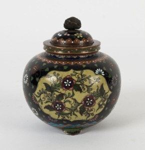 An antique Japanese cloisonne censer with blossoms and flowers, Meiji period, 19th/20th century, 11.5cm high