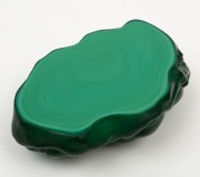 A Bohemian malachite glass figural bowl, circa 1930s, 20cm wide - 3