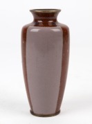 A fine antique Japanese cloisonne vase with butterfly decoration, Meiji period, 19th/20th century, ​​​​​​​12cm high - 2