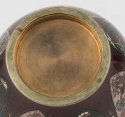 An antique Japanese cloisonne vase, Meiji period, 19th century, ​​​​​​​8cm high, 9cm wide - 4