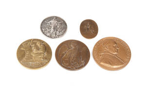 Group of medallions: 4 Religious & 1 French "Electricite De France Et Gaz De France"