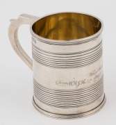 An antique Scottish silver mug with inscription, made in Edinburgh, circa 1814, ​​​​​​​8cm high, 206 grams - 3