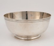 A Georgian style sterling silver serving bowl, 20th century, 11.5cm high, ​​​​​​​24cm diameter, 1222 grams