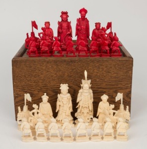 CHESS: An antique Chinese carved ivory set in later timber box, 19th century, the kings 10.5cm high