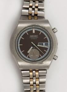 SEIKO "CHRONOGRAPH" automatic diver's wristwatch in stainless steel case with khaki dial, dual date window, subsidiary second hand and stainless steel band, circa 1970. 4cm wide including crown