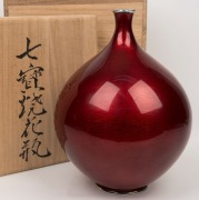 A Japanese pigeon blood cloisonne vase with floral decoration, in original timber box, 20th century, 26cm high - 3