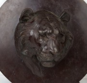 A pair of Japanese antique bronze circular plaques adorned with tiger and lion heads, Meiji period, 19th/20th century, 37cm diameter - 2