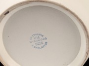 KEITH MURRAY Wedgwood cream porcelain vase, stamped "K. M. Wedgwood of Etruria & Barlaston", 23.5cm high - 2
