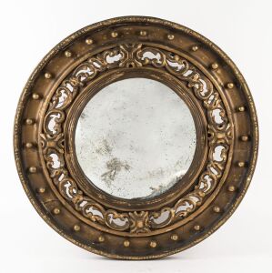A Regency round gilt framed butler's convex mirror, early 19th century, 79cm diameter