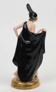 A pair of German Art Deco porcelain statues of dancing women, circa 1930s, stamped "Germany", ​​​​​​​22cm and 24cm high - 7