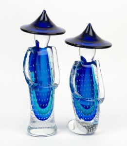 LUIGI ONESTO pair of blue Murano glass statues of Chinese figures (one kneeling), signed "L. Onesto, Murano", 31cm and 34cm high