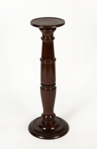 An antique Australian turned cedar pedestal, 19th/20th century. 86cm high, 24cm diameter