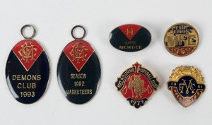 MELBOURNE FOOTBALL CLUB: Membership badges and fobs dated 1951, 1969, 1971, 1992, 1993 and an undated Life Member badge (#175) (6 items)