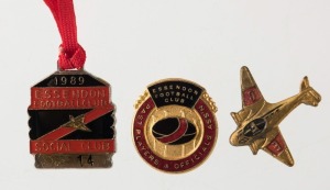 ESSENDON FOOTBALL CLUB: Late 1940's "Bomber" made by Luke, a 1989 membership fob (#14) and a Past Players & Officials Ass'n undated badge by Luke (3 items)